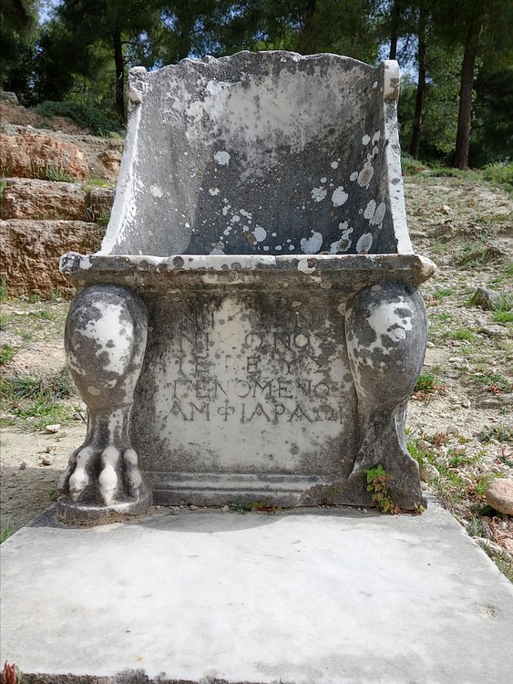 A Magistrate's Seat at the Amphiareion of Oropos