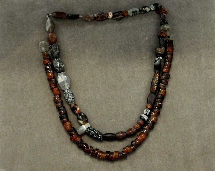 Necklaces from Uruk Period