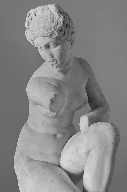Crouching Aphrodite, Palazzo Altemps