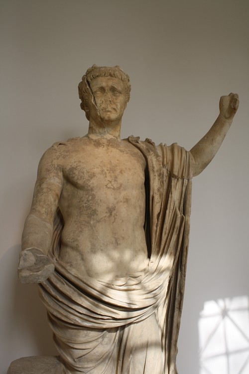 Claudius Statue, Olympia