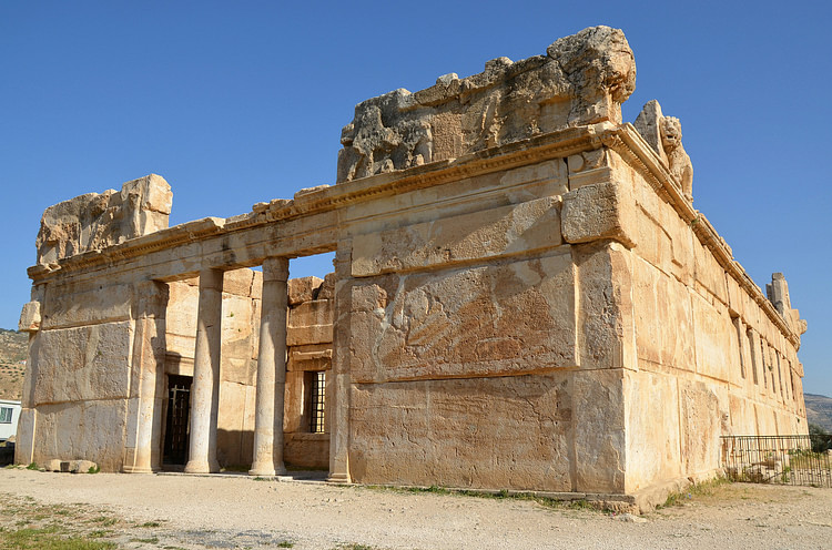 Hellenistic Palace Qasr Al-Abd
